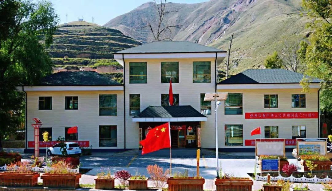 张家寺村委会领导团队，乡村发展的核心力量引领者