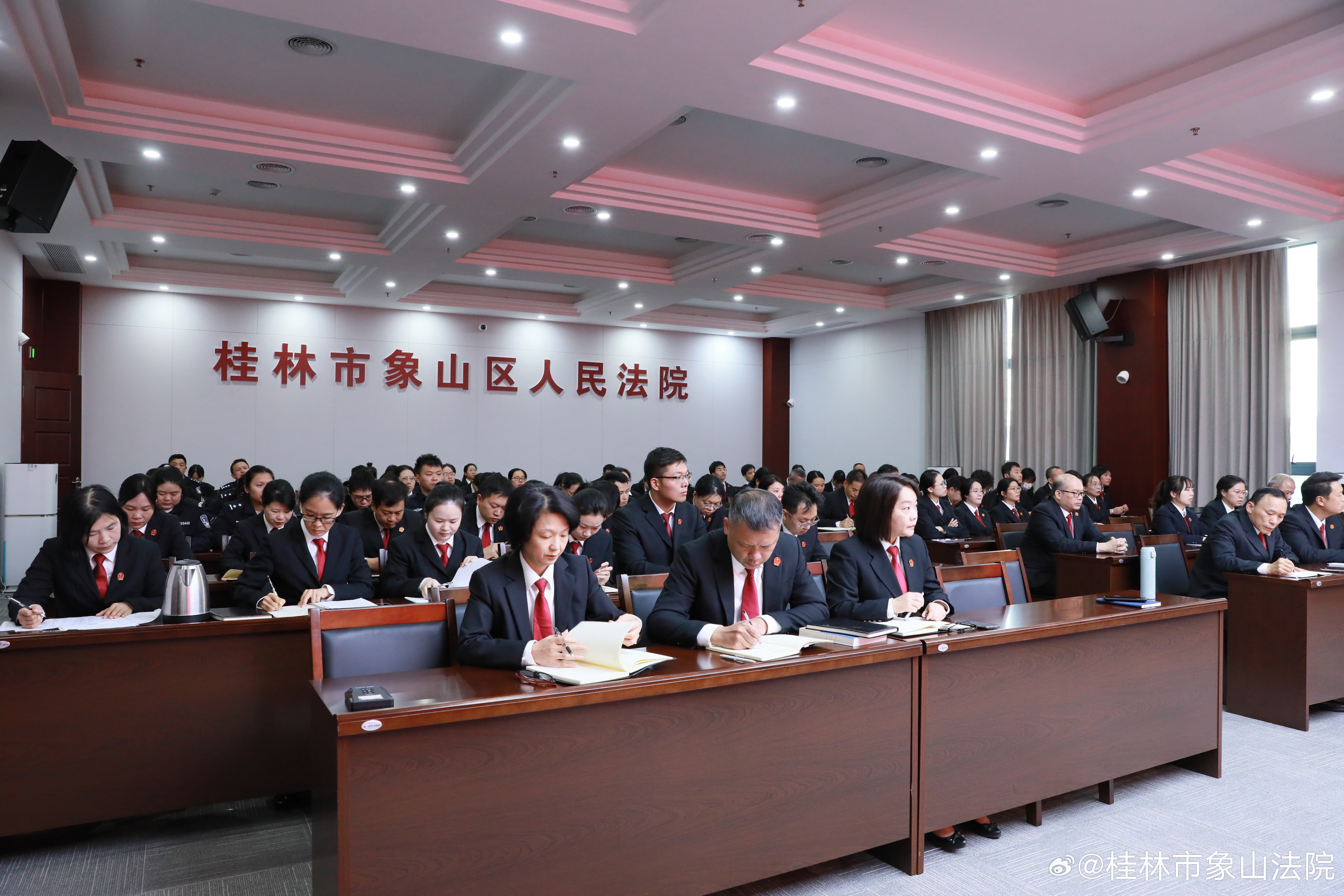象山区司法局新项目，社区矫正与心理健康服务的深度融合推进